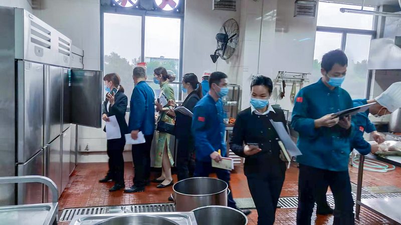 全麦饼干，为何选择厂家直供批发？揭秘其优势与选择要点**