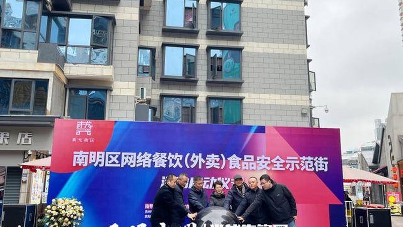 包装标识内容：散装粮油包装标识内容应包括以下信息：