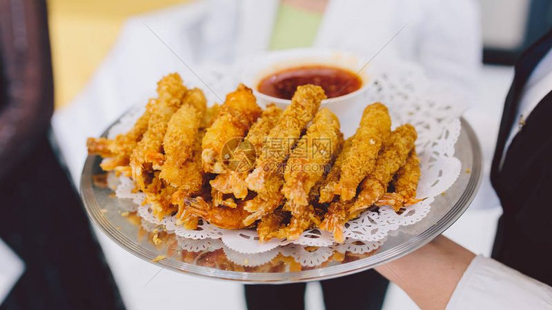 食品招商资质审核：企业如何顺利通过？**