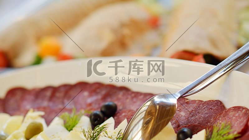 餐饮供应链安装调试全攻略：从细节把控品质**